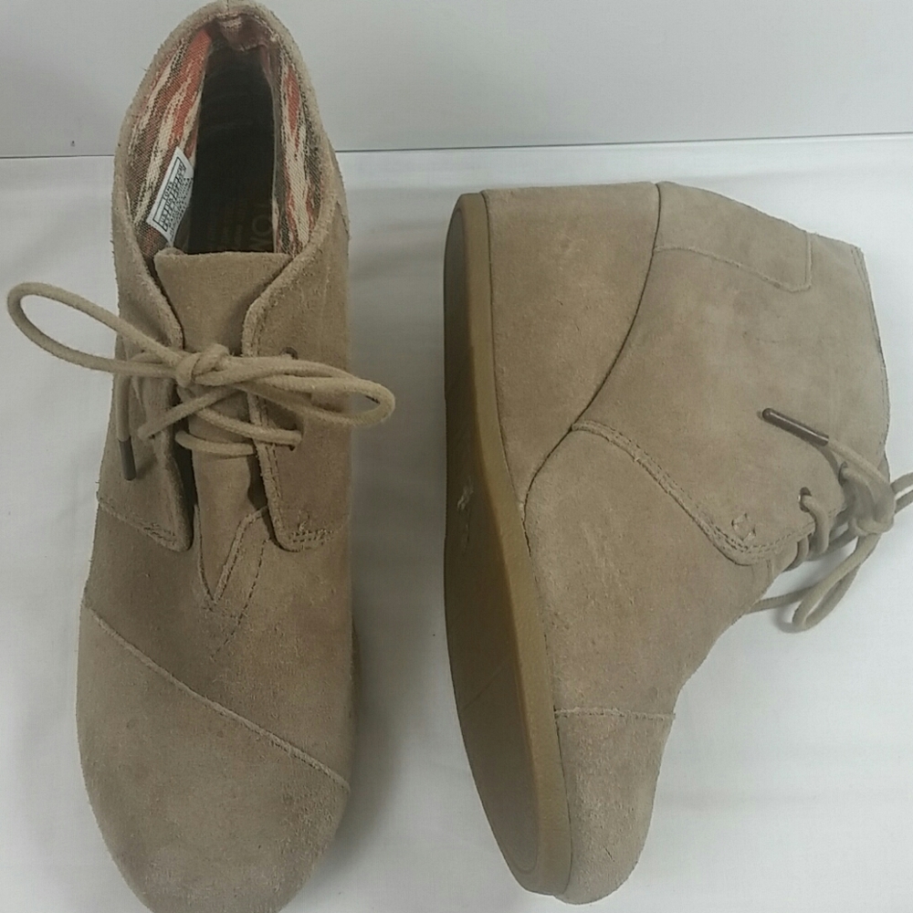 Toms taupe suede wedge booties.  Sz 8.5